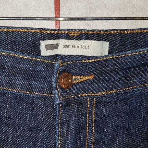 Levi's 580 Boot Cut Dark Wash Denim Jeans - Picture 5 of 12